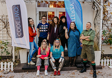 Customer Success Team - gallery photo thumb 07