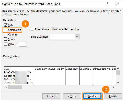 Setting semicolon as the correct delimiter character for the CSV file.