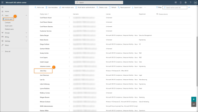 Accessing the list of active users in Microsoft 365.